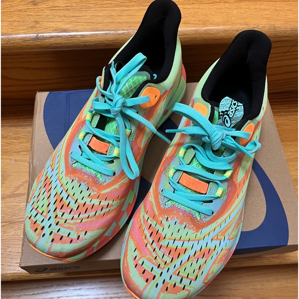 Women’s ASICS Noosa 15